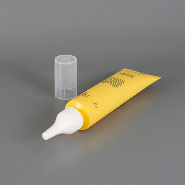 cosmetic tube for moisturizer (4)