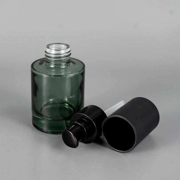 skin care bottle (3)