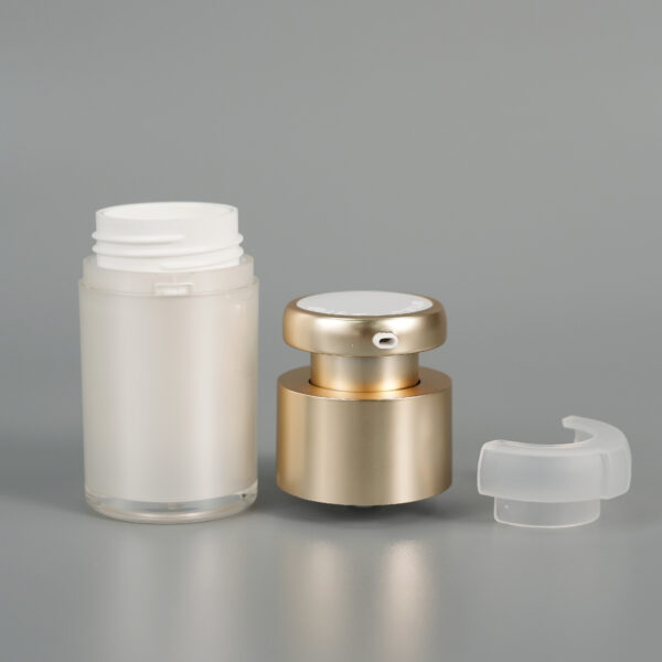 Luxe Acrylic Cosmetic Airless Bottle (1)